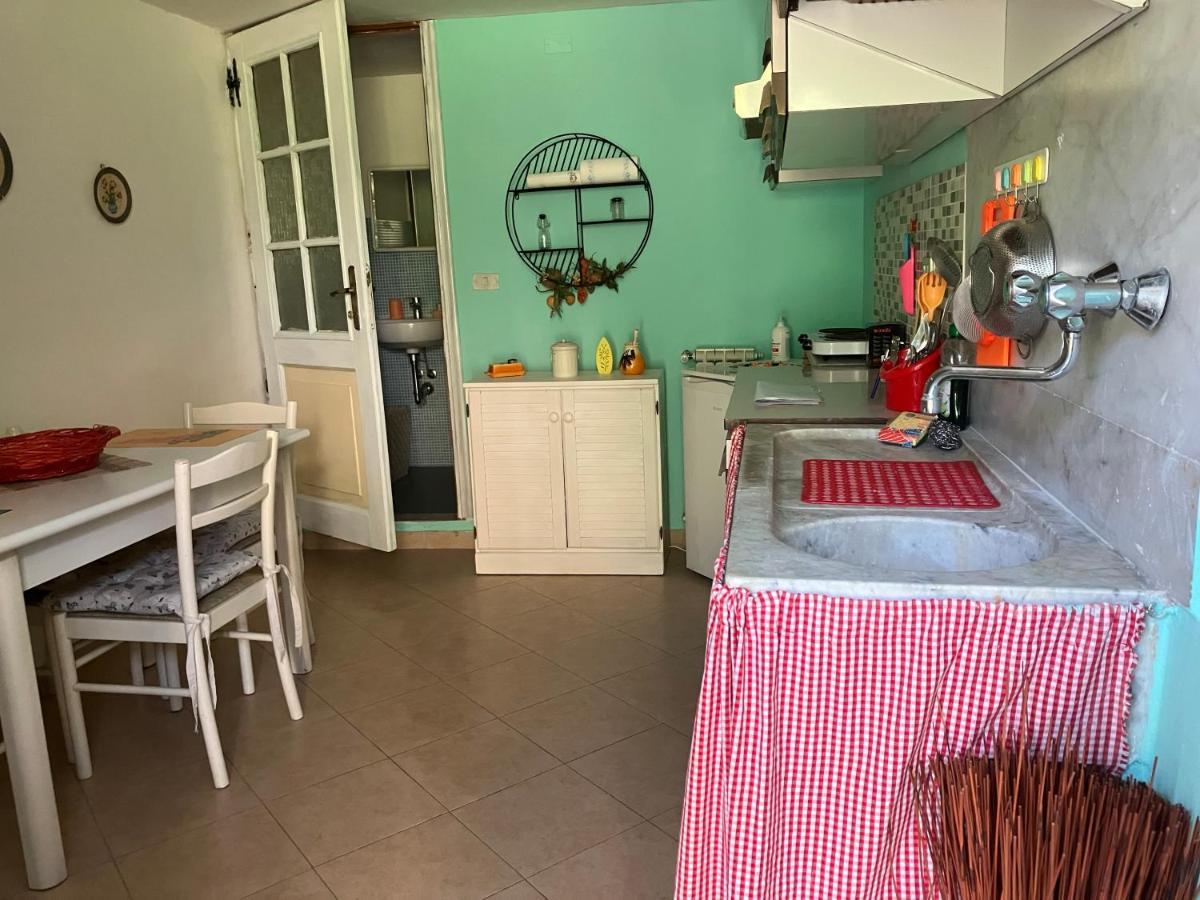 La Casetta Di Lory Apartment Biassa Exterior photo